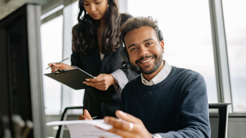 Assistant conversationnel répondant aux questions de clients en entreprise